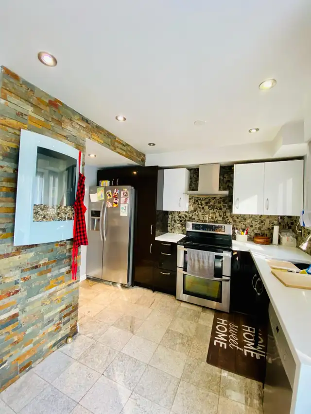 PRIVATE ROOM FOR RENT - Photo 3