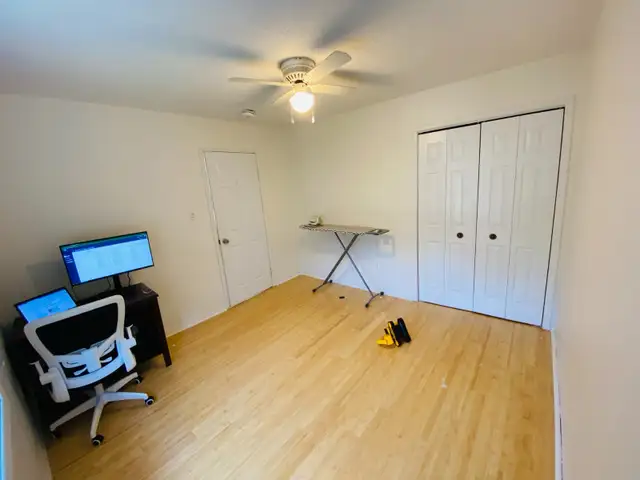 PRIVATE ROOM FOR RENT - Photo 5