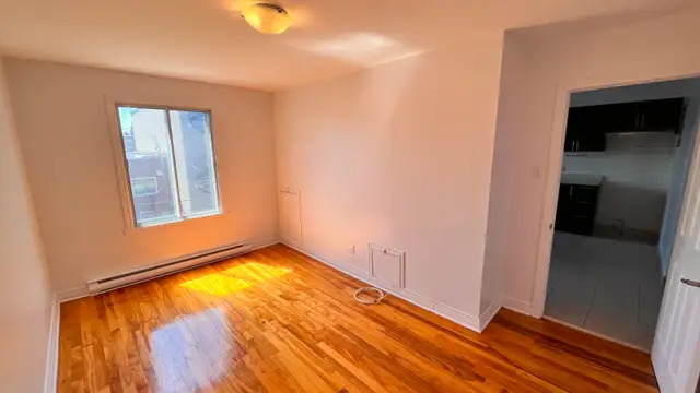 Grand 4 1/2 - Villeray. Refaite a neuf! - Photo 2