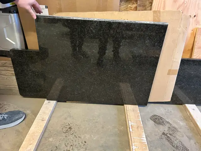 granite countertop pieces - Photo 2