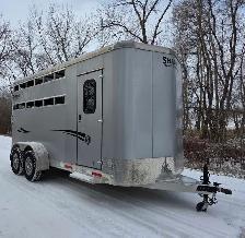2020 Shadow 3 horse bumper pull Trailer