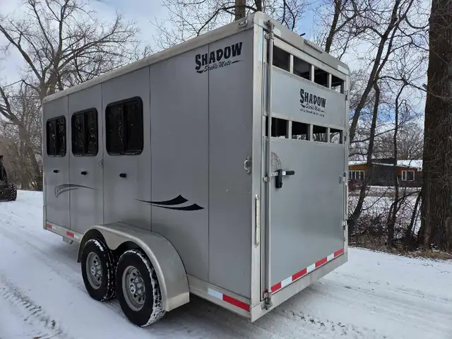 2020 Shadow 3 horse bumper pull Trailer - Photo 3