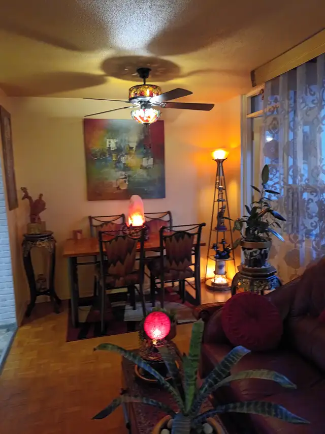 Private room -West Mall and Bloor - Photo 4