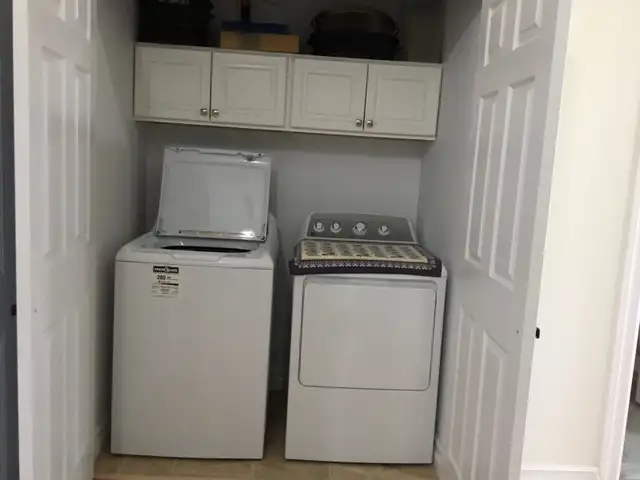 ONE LEVEL TOWNHOUSE FOR SALE - Photo 6