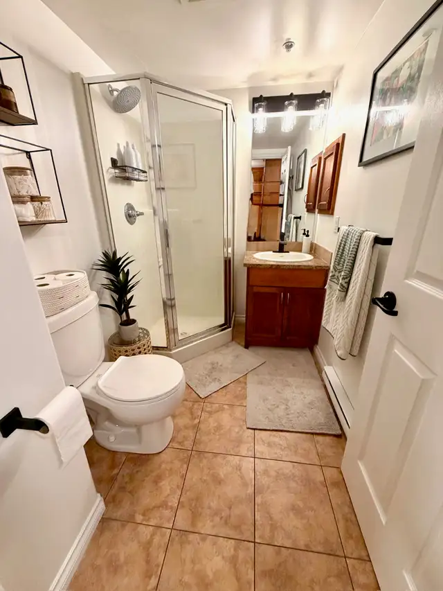 1 Bed   Den 2 Bath Condo in Kelowna - Photo 11