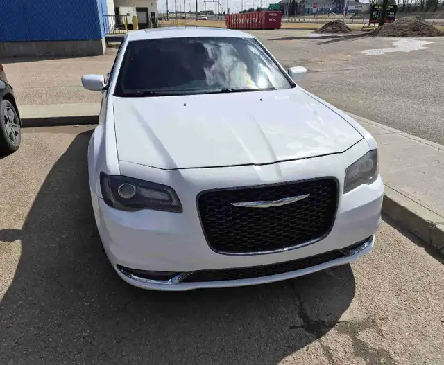 2016 Chrysler 300S AWD