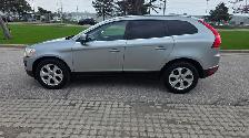 2010 Volvo XC60 T6 ALL WHEEL DRIVE- PREMIER- CERTIFIED - Photo 4