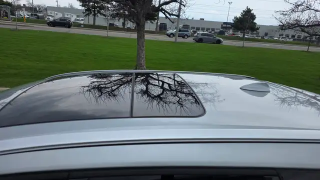 2010 Volvo XC60 T6 ALL WHEEL DRIVE- PREMIER- CERTIFIED - Photo 11