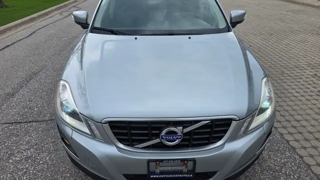 2010 Volvo XC60 T6 ALL WHEEL DRIVE- PREMIER- CERTIFIED - Photo 12