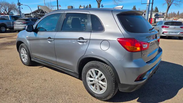 CERTIFIED 2019 MITSUBISHI RVR -AWD -LOADED -HTD SEATS  -YORKTON - Photo 11
