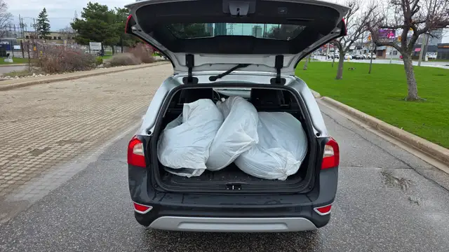 2010 Volvo XC70 3.2 AWD- CERTIFIED - GREAT SHAPE! - Photo 10