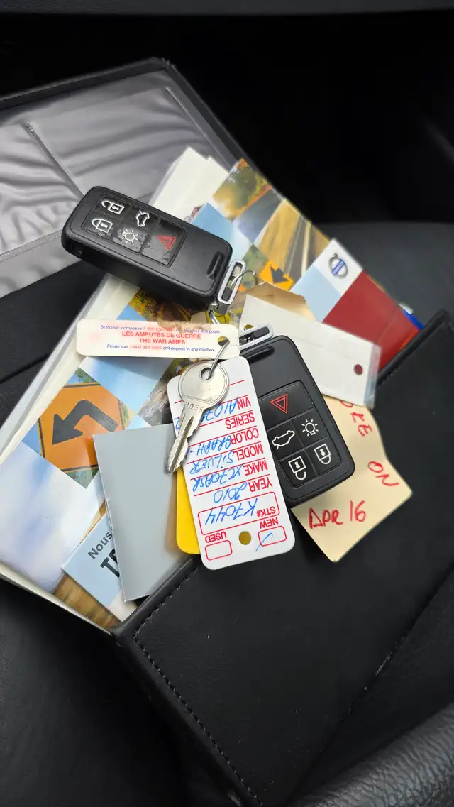 2010 Volvo XC70 3.2 AWD- CERTIFIED - GREAT SHAPE! - Photo 15