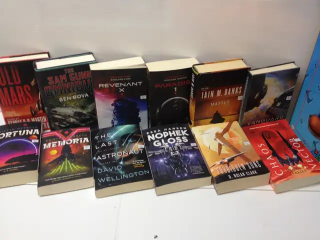 SPACE / SCI-FI BOOKS!