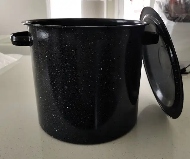 Brand New Enamel Bucket - Photo 6