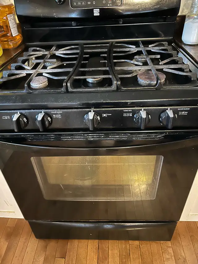 kenmore Gas cooking range