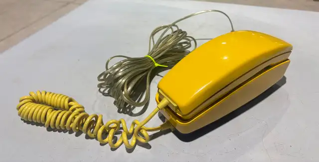 Vintage Rotary Dial Trimline Telephone (Bright Yellow Colour)