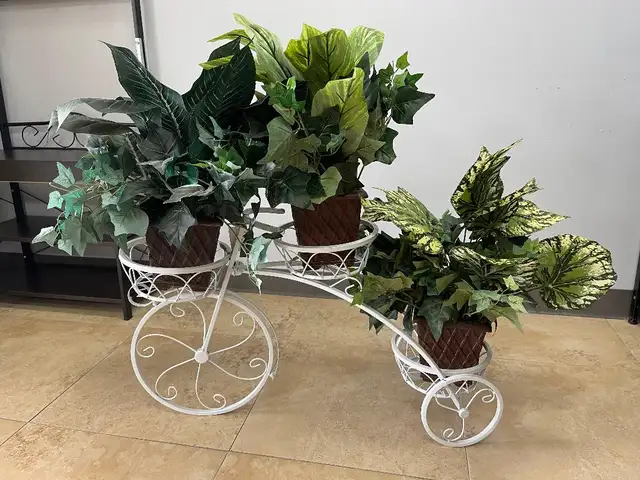 Des étagères/ Shelves/ Bibliothèques/ bookcases à liquidation - Photo 4