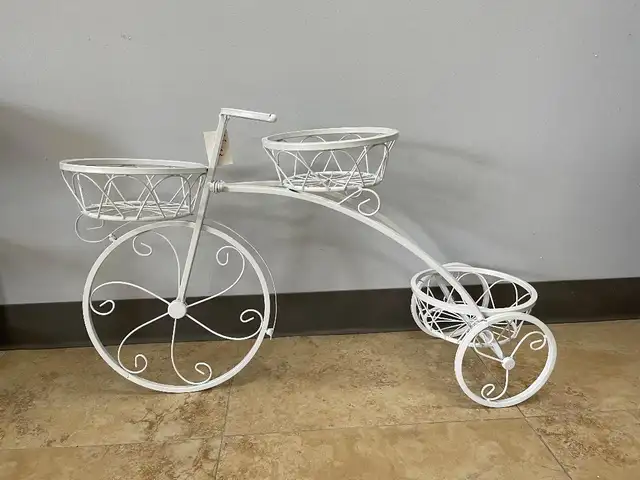 Des étagères/ Shelves/ Bibliothèques/ bookcases à liquidation - Photo 5