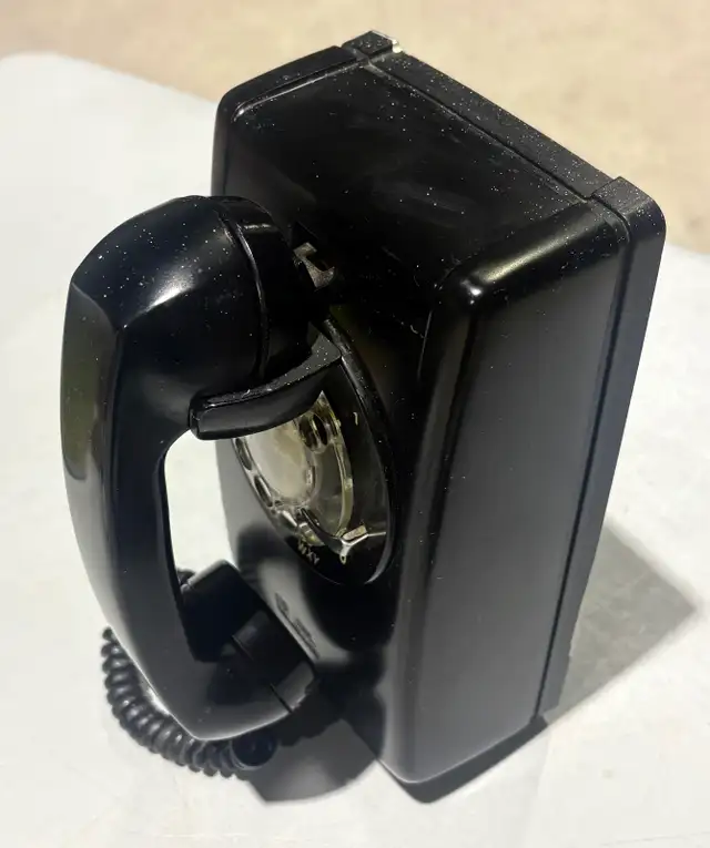Vintage Black Rotary Wall Telephone ("Western Electric") - Photo 4