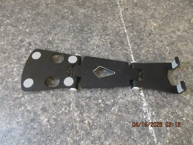 Cell phone stand - Photo 2