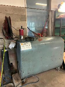Engine Oil Tank and Dispenser