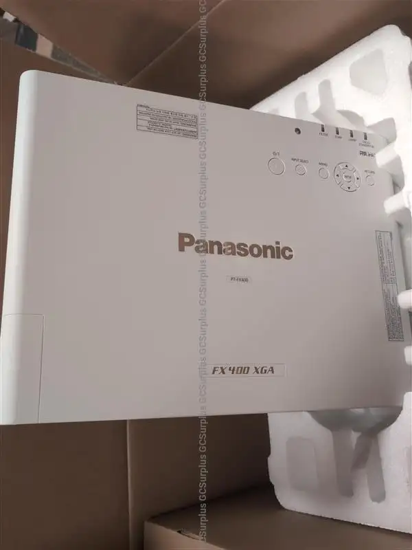 Panasonic PT-FX400 4000 lumen with hdmi more than 200 projectors