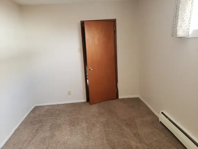 For Rent  Large 2nd Floor Apartment - Photo 3