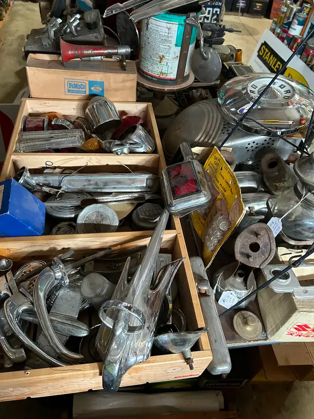 Vintage Antique’s - Photo 9