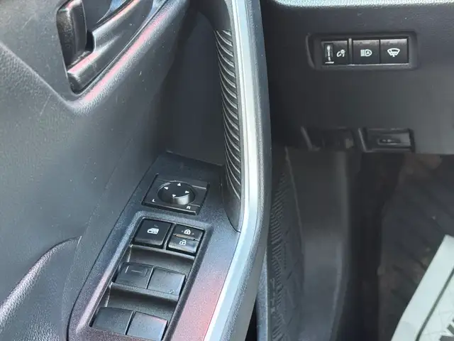 2020 Toyota RAV4  LE AWD | CAM. RECUL - A/C - BLUTOOTH - Photo 9