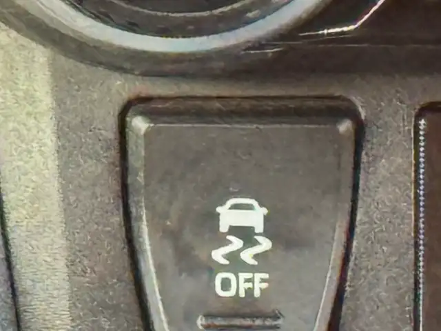 2020 Toyota RAV4  LE AWD | CAM. RECUL - A/C - BLUTOOTH - Photo 16