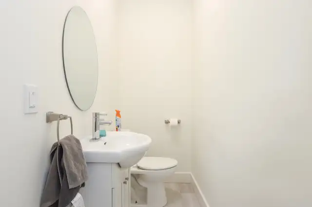 2 bedroom unit - Photo 7