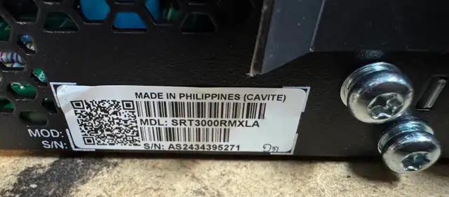 APC Smart-UPS SRT3000RMXLA Rackmount UPS - Photo 3