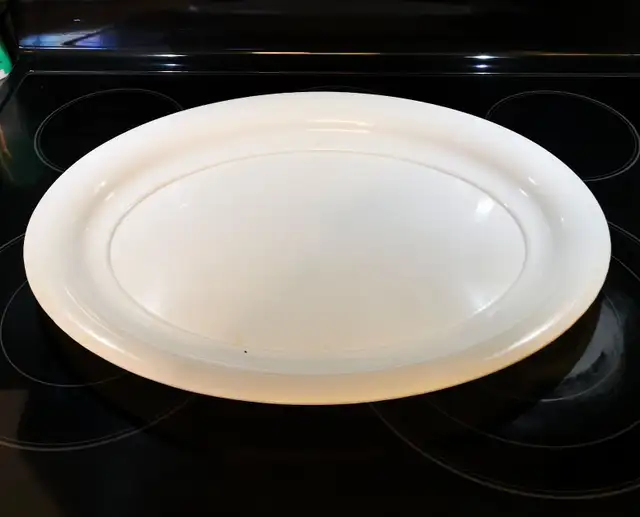 3 Large Plastic White Party Tray (Total 3)