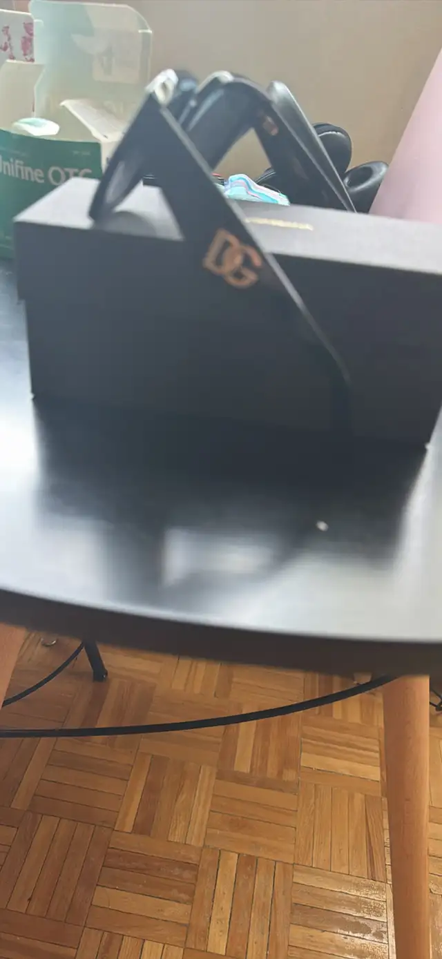 Dolce & Gabbana Sunglasses - Photo 2