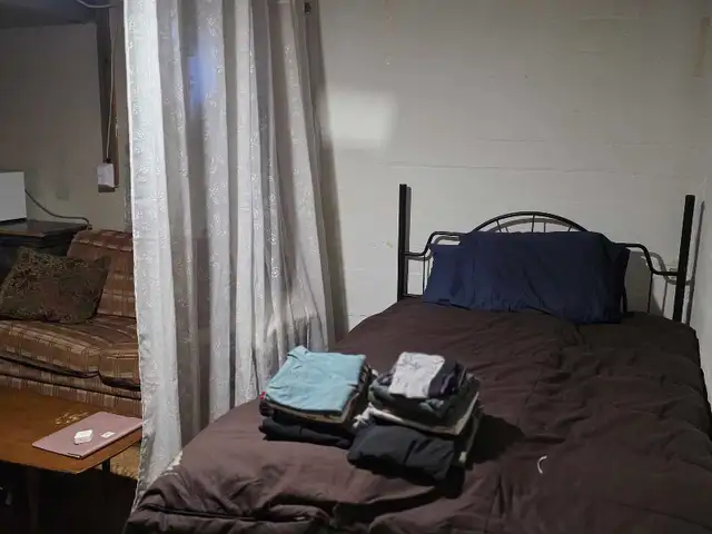 Room for rent - Photo 6