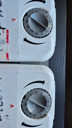 CAT FEEDER  UNITS - Photo 3