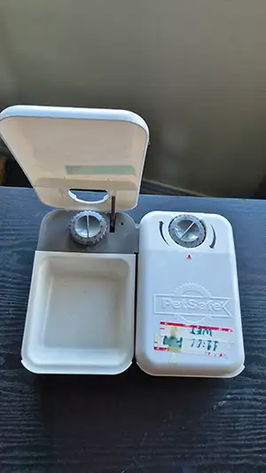 CAT FEEDER  UNITS - Photo 4