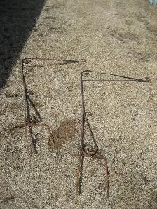 2 Outdoor plant hangers