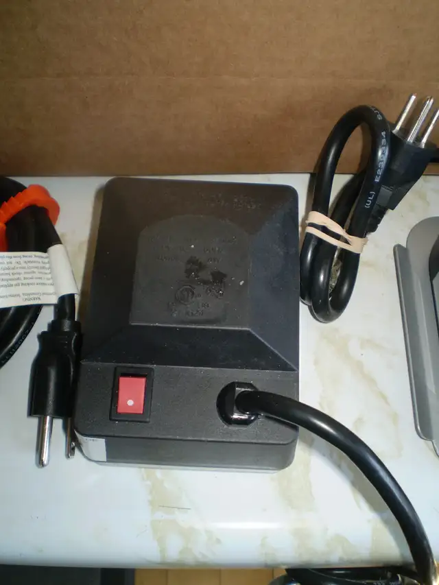 ROTISSERIE MOTORS - 110 VOLT 3 PRONG - NEW- $10 EACH - Photo 4