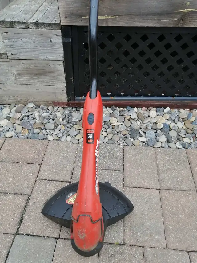 Yard Tools for sale - Photo 4