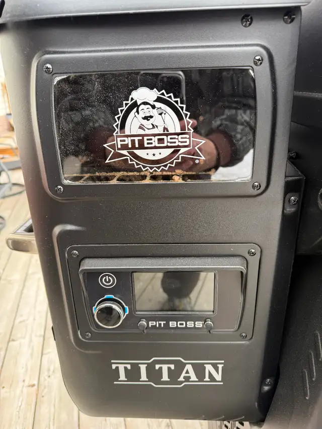 Pit Boss Competition Series Titan Wood Pellet Grill - Photo 3