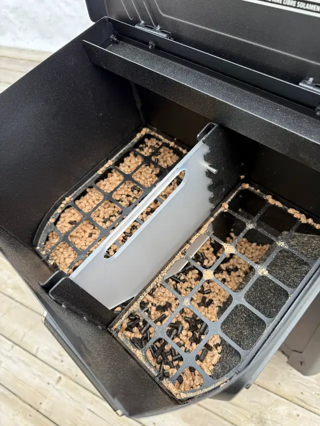 Pit Boss Competition Series Titan Wood Pellet Grill - Photo 4