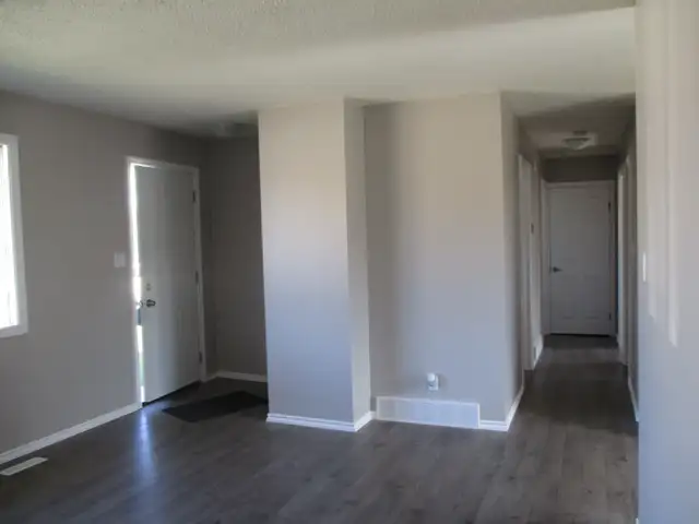 4 Bedroom Home for Rent in Confederation - Photo 6