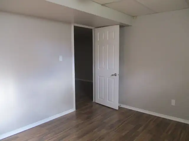 4 Bedroom Home for Rent in Confederation - Photo 15