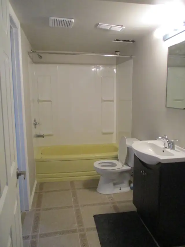 4 Bedroom Home for Rent in Confederation - Photo 18