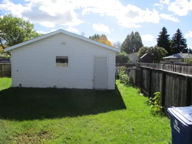 4 Bedroom Home for Rent in Confederation - Photo 20
