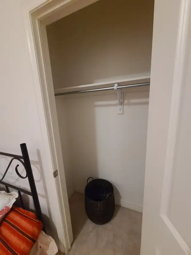 $550 - Room for rent (L7A 5A7) - - Photo 3