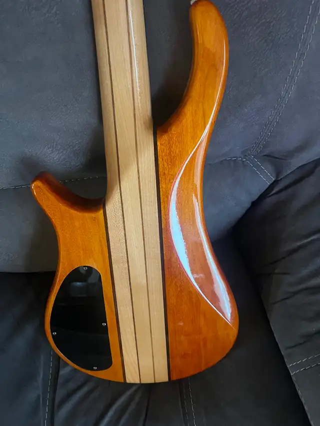 Dean Razor NT bass for sale - Photo 2