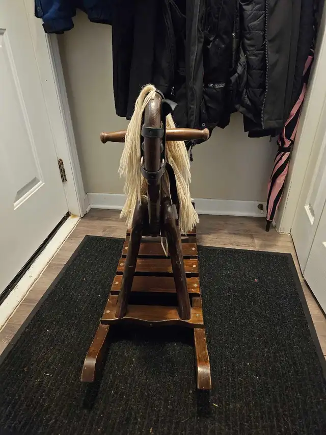 Rocking Horse - Photo 3
