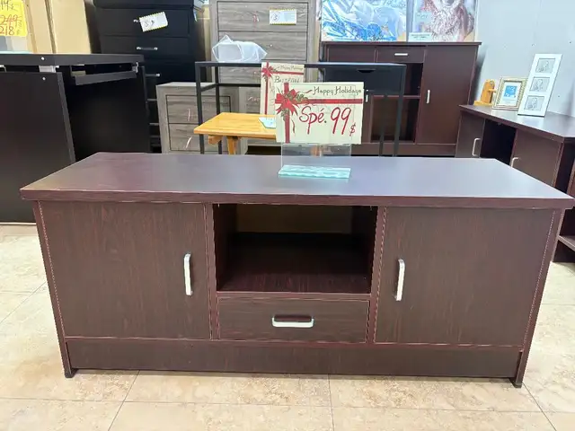 LE PLUS BAS PRIX!! TOUT EST NEUF! Des tables à liquidation - Photo 6